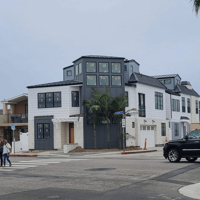 High-End Residential Roofing Services in Orange County
